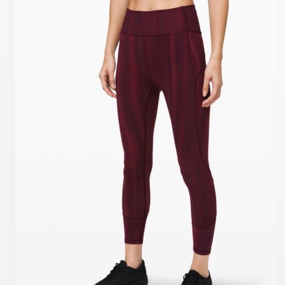 Lululemon In Movement High Rise Tight 25” Spray Dye White Garnet Size‎ 12 - Picture 1 of 13